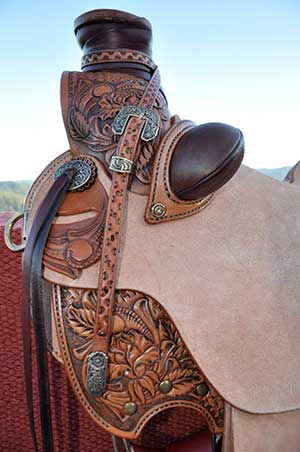 dozen roses custom western saddle